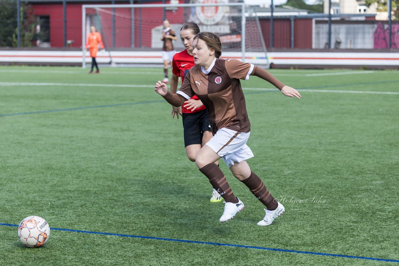 Bild 362 - wBJ FC St. Pauli - Eimsbuetteler TV : Ergebnis: 3:4